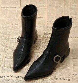 Damske clenkove cizmy