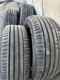 Pirelli Cinturato P7 215/55 R17 94V