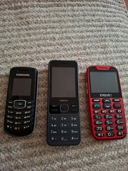 Retro sada mobilných telefonov