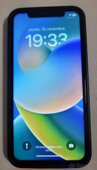 Apple IPhone X s pamäťou 256GB.