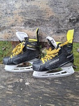 Detské korčule Bauer Supreme S35 3,5D