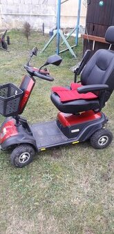 Elektrický vozík pre invalidov.