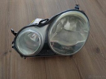 Volkswagen Polo 9N predné svetlo