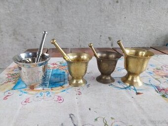 Mosadzné mažiare 15€ kus.