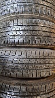 Predám 4ks jazdené zimné 215/70r15C Kléber na dodávku