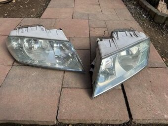 Skoda Octavia - predne svetla