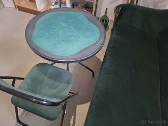 Dva epoxidové stoly