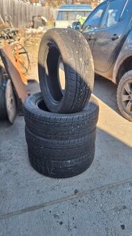 Continental 215/60 R17