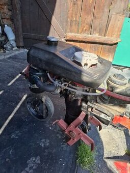 Motor vari