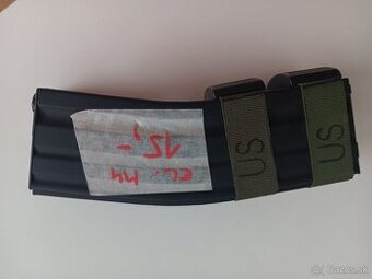 Dvojoty elektricky zasobnik pre M4