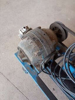 Elektromotor