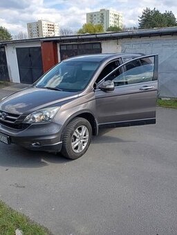 Predam hondu CRV benzin