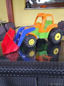 Detský traktor