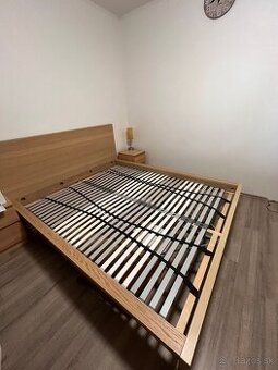 IKEA posteľ MALM s roštom LÖNSET + nočná komoda