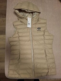 Adidas vesta velkost 40 NOVA