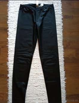 Kozenne leginy Zara