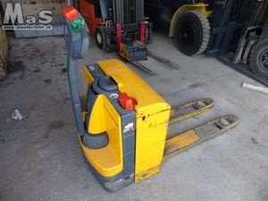 Elektrický paletový vozík Jungheinrich EJE 120