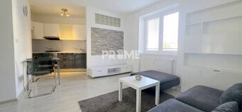 MODERNÝ 2i BYT, REKONŠTRUKCIA, Trnavské mýto, Trnavská cesta