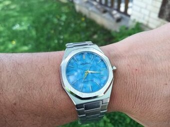 Nové elegantné pánske hodinky s modrým