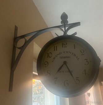 nástenné hodiny sklenené (sada 2ks) a staničné