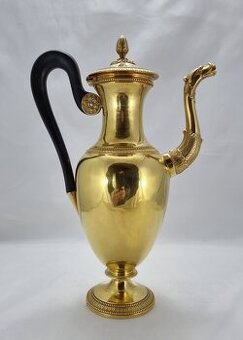 Vzácna, kaštieľna konvica / vyše 200 . ročná / -409 gramov