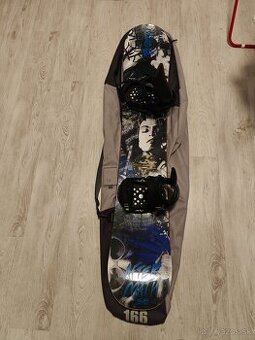 Predam Snowboard Burton 156cm +originál viazanie,puzdro