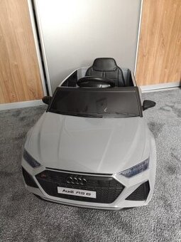 Elektricke autíčko AUDI RS6