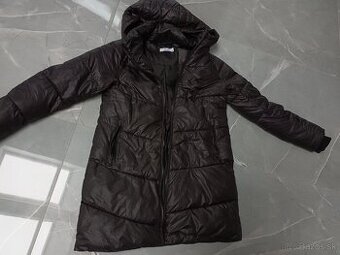 Damska bunda reseverd 34 alebo velkost M_L