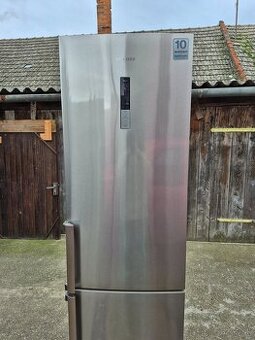 Chladnička  s mrazničkou  Samsung