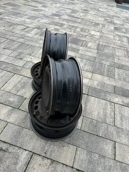 Plechové disky 16” aj s puklicami