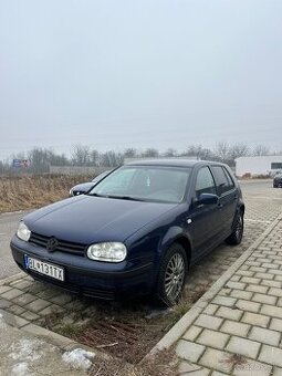 Volkswagen Golf 1.6sr 74kw