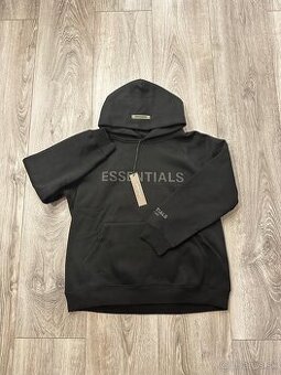 Essentials Mikina (čierna) – veľkosť M, NOVÁ