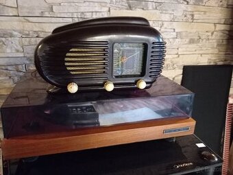 Staré rádio Tesla Talisman ( + 1 kus rádia na ND dám v cene)