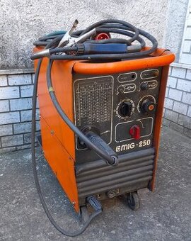 CO2 zváračka For MIG 250 – MIG/MAG