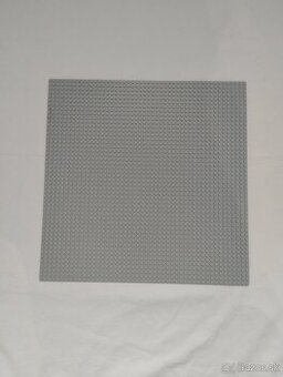 LEGO podložka 48×48 sivá
