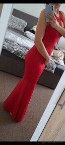 Červené dlhé spoločenské šaty