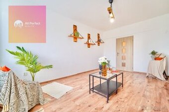 Predaj 2 izbový byt s balkónom v Seredi s dlhodobým nájomcom