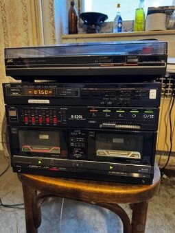 JVC Hi-Fi veža – gramofón, rádio, dvojkazetový deck (nálezov