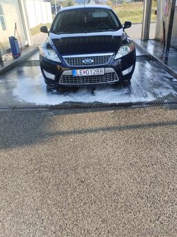 Ford mondeo