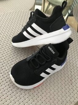 Detské tenisky adidas UK6 (23)