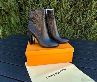 Louis Vuitton čizmy