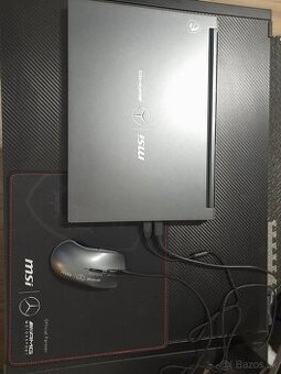 Notebook MSI Stealth 16 MercedesAMG A13VG
