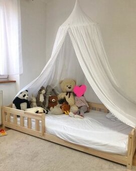 Nízka Montessori detská posteľ - Mila Raily od Babynabytek
