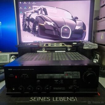 YAMAHA AX-700...integrovaný stereo zosilovač...