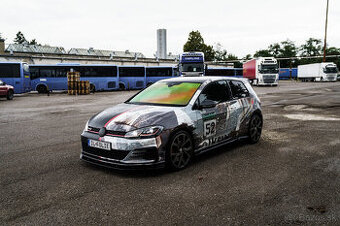 Volkswagen Golf 2.0 TSI GTI Performance DSG