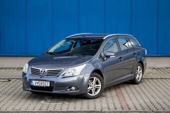 Toyota Avensis Combi 2.0 93kW / AJ NA SPLÁTKY / PROTIÚČET /