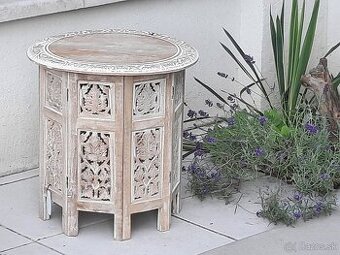 Konferenčný stolík/ príručný stolík  / drevený záhradný stol