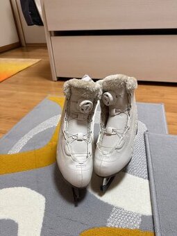 dámske ľadové korčule