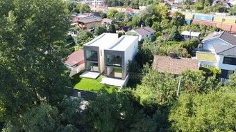 KRÁSNA NOVOSTAVBA  3 IZB. DOMU PRI JAZERE-VAJNORY,BRATISLAVA