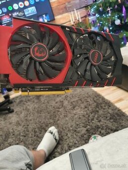 MSI Radeon R7 Gaming 4G